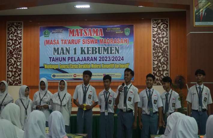 Matsama MAN 1 Kebumen Membangun Generasi Cerdas Berakhlak Moderat Kompetitif dan Inovatif