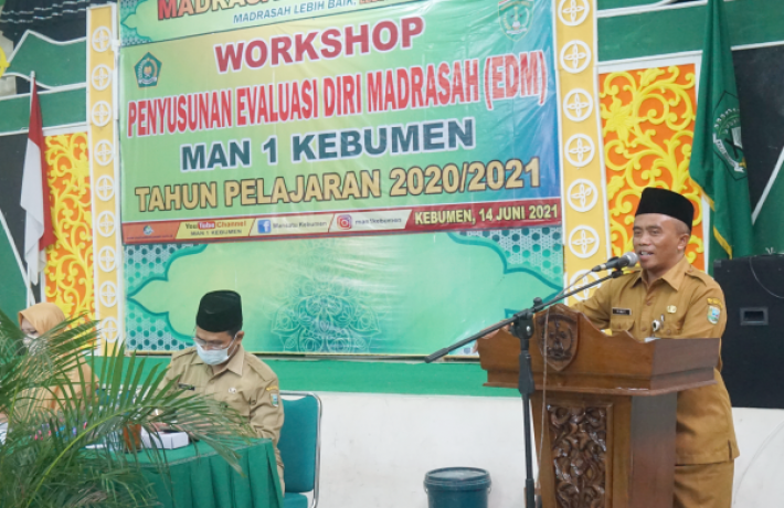 MAN 1 Kebumen Gelar Workshop EDM