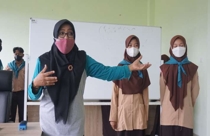 ESC Mansa jadi Tutor for Junior di MTs Negeri 1 Kebumen