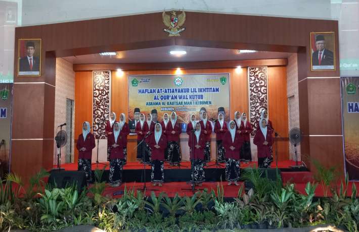 Haflah At-Atasyakur Lil Ikhtitam Asrama al Kautsar Dihadiri Kakan Kemenag kebumen