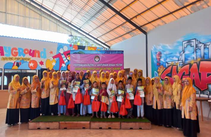 Peringati Bulan Muharom DWP Unit MAN 1 kebumen Adakan Santunan Anak Yatim di Sagara View