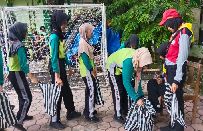 Kemah Bantara dan Wira MAN 1 Kebumen Semarak dengan Bakti Sosial dan Pemilihan Mas-Mbak Mansa