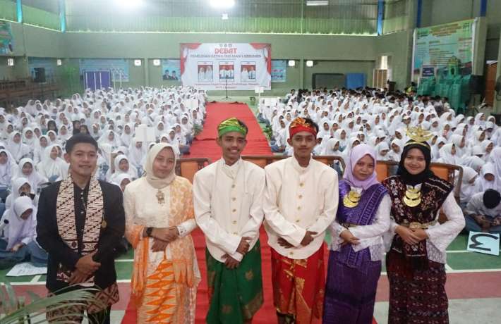 Wujudkan Demokrasi OSIS MAN 1 Kebumen Selenggarakan PILKETOS