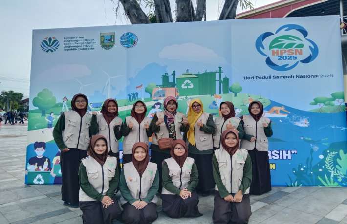 MAN 1 Kebumen Kibarkan Semangat Adiwiyata di Hari Peduli Sampah Nasional 2025